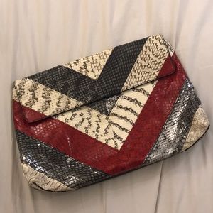 Reveccaminkoff Clutch